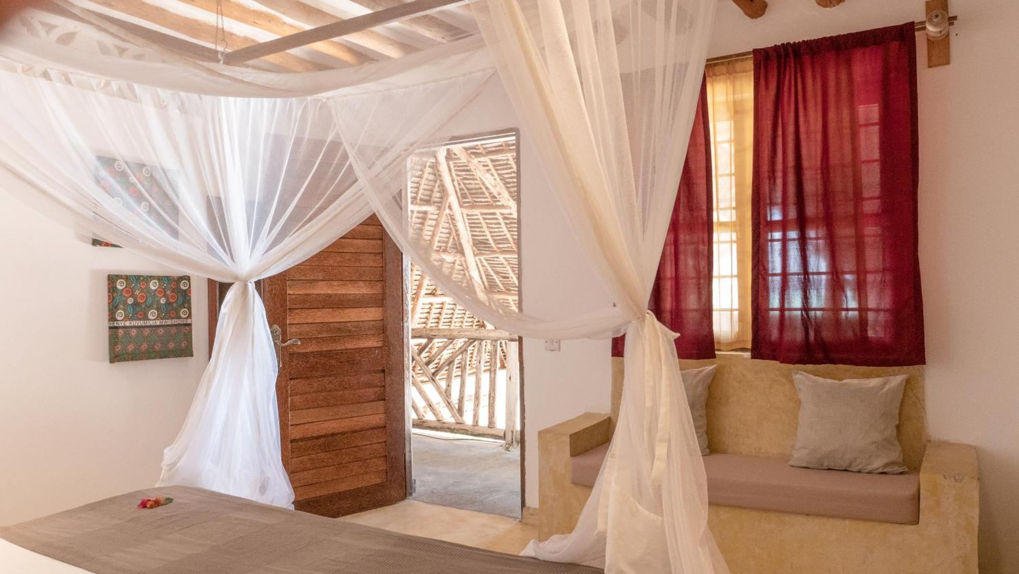 Raha Lodge Zanzibar Boutique Hotel Джамбиани Экстерьер фото