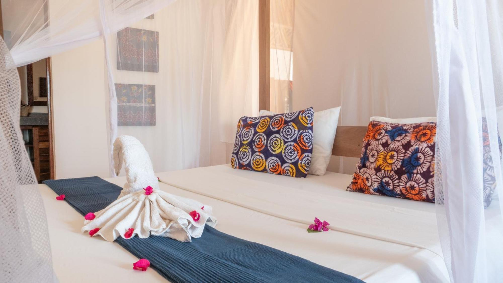 Raha Lodge Zanzibar Boutique Hotel Джамбиани Экстерьер фото