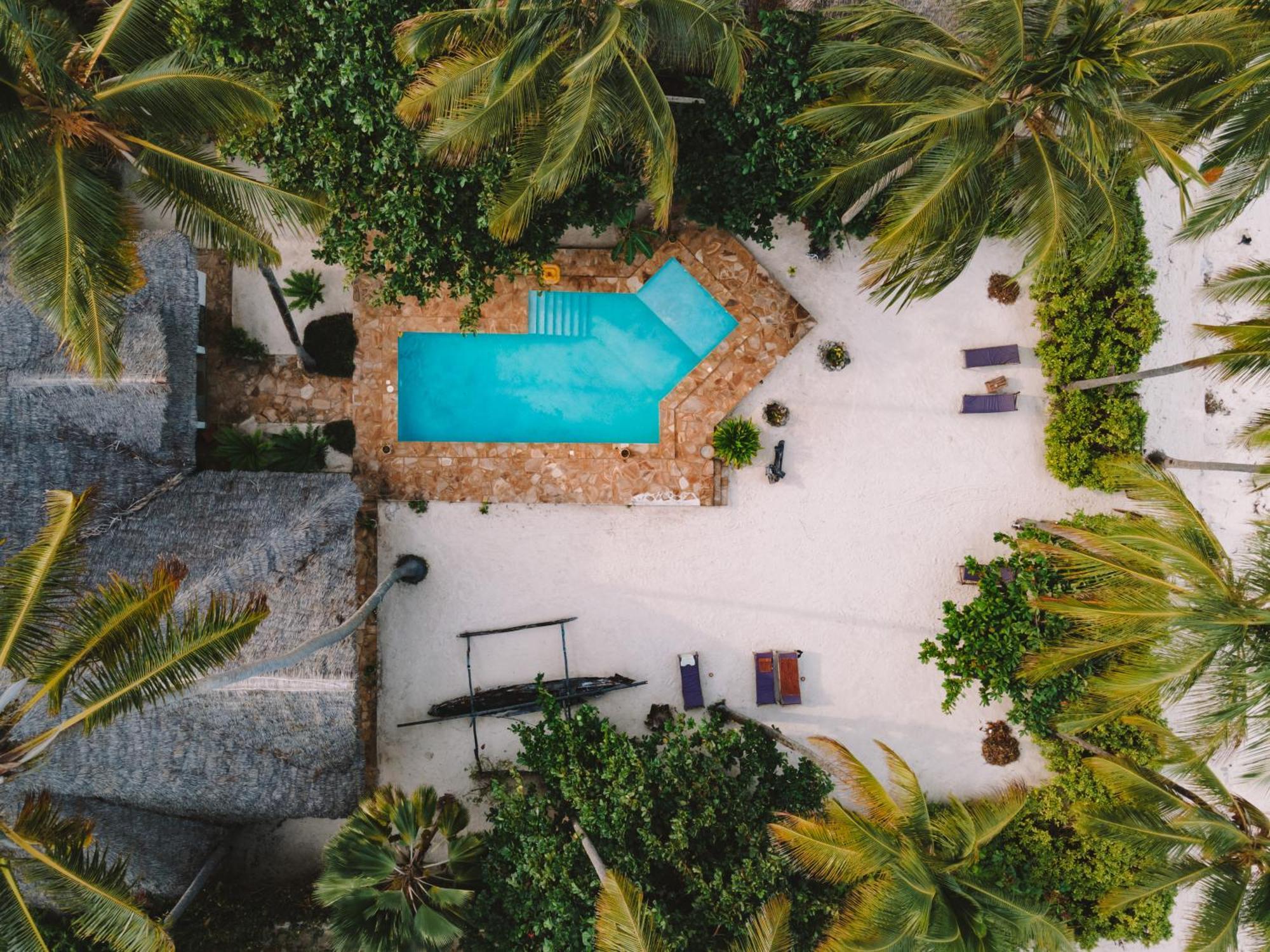 Raha Lodge Zanzibar Boutique Hotel Джамбиани Экстерьер фото